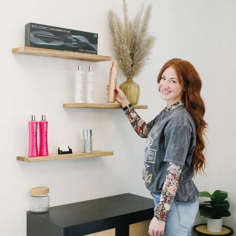 Columbus, OH Salon Suites For Rent For Hair Stylist, Spa, Nails, and Tattoo Artists