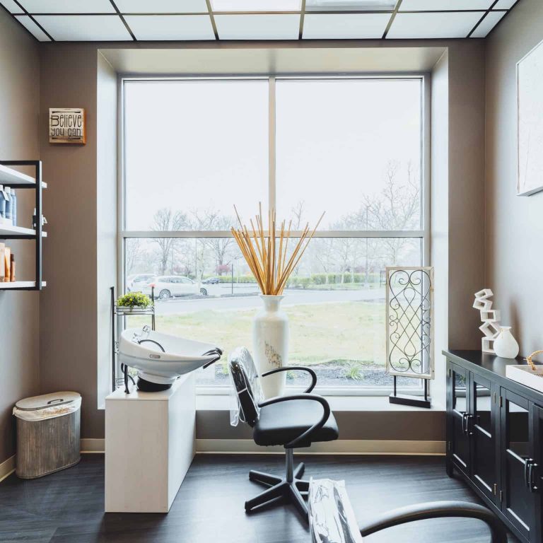 Voted Best Salon Suite Rentals for Sola Salon Suites in Columbus, OH